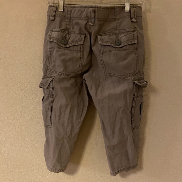 Retro grey capris:)) - Picture 2 of 3